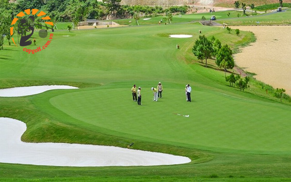 Câu lạc bộ Golf Sam Tuyền Lâm