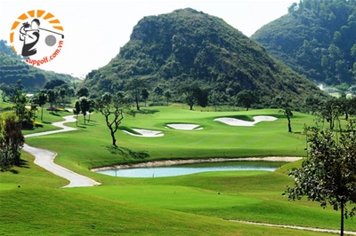 Sân Golf Ninh Bình: Điểm Đến Lý Tưởng Cho Người Yêu Golf và Du Lịch